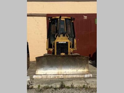 Caterpillar D3G-XL vendida por Omeco Spa
