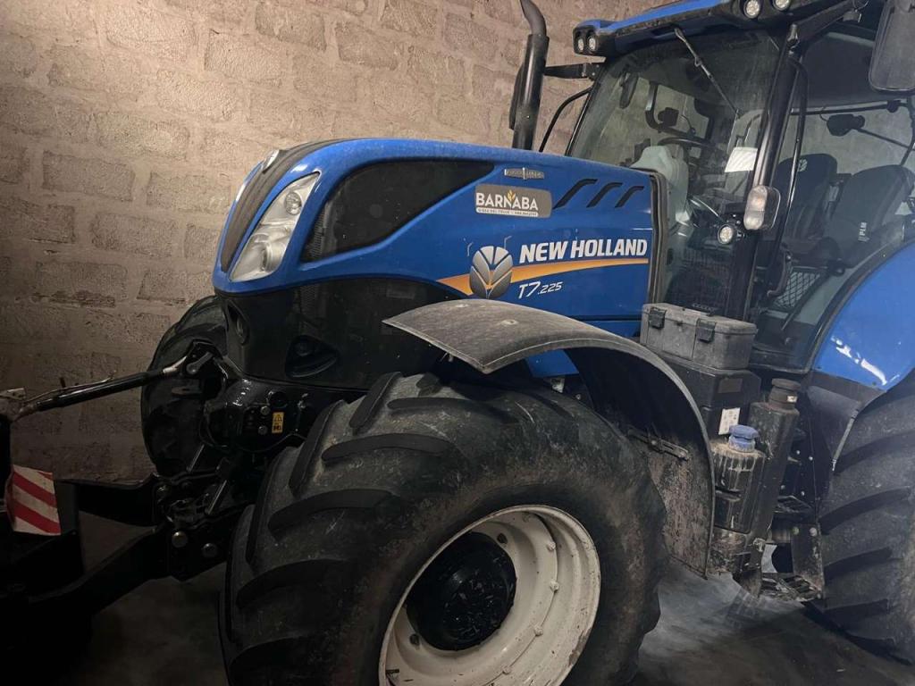 New Holland T 7.225 Foto 3