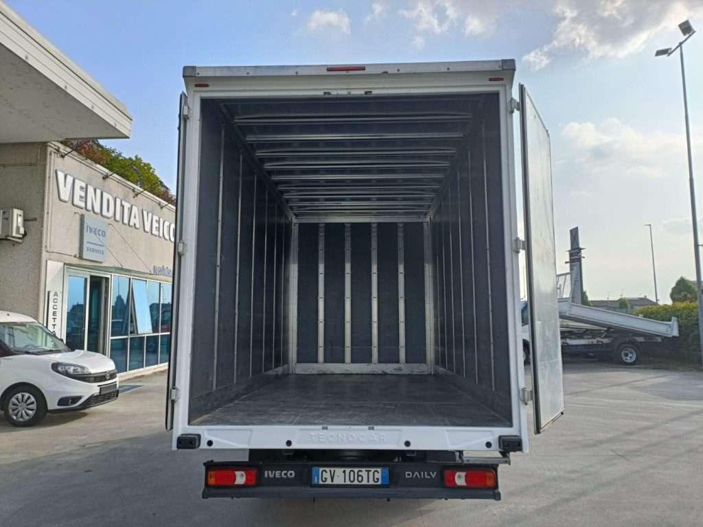 Iveco Daily Foto 9