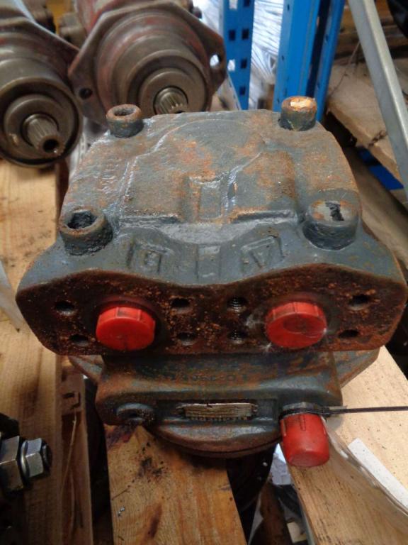 Motor de tracción para Liebherr 912 litronic Foto 1