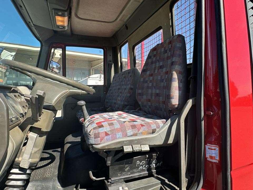 Iveco Eurocargo 100E18 4X2 Foto 15