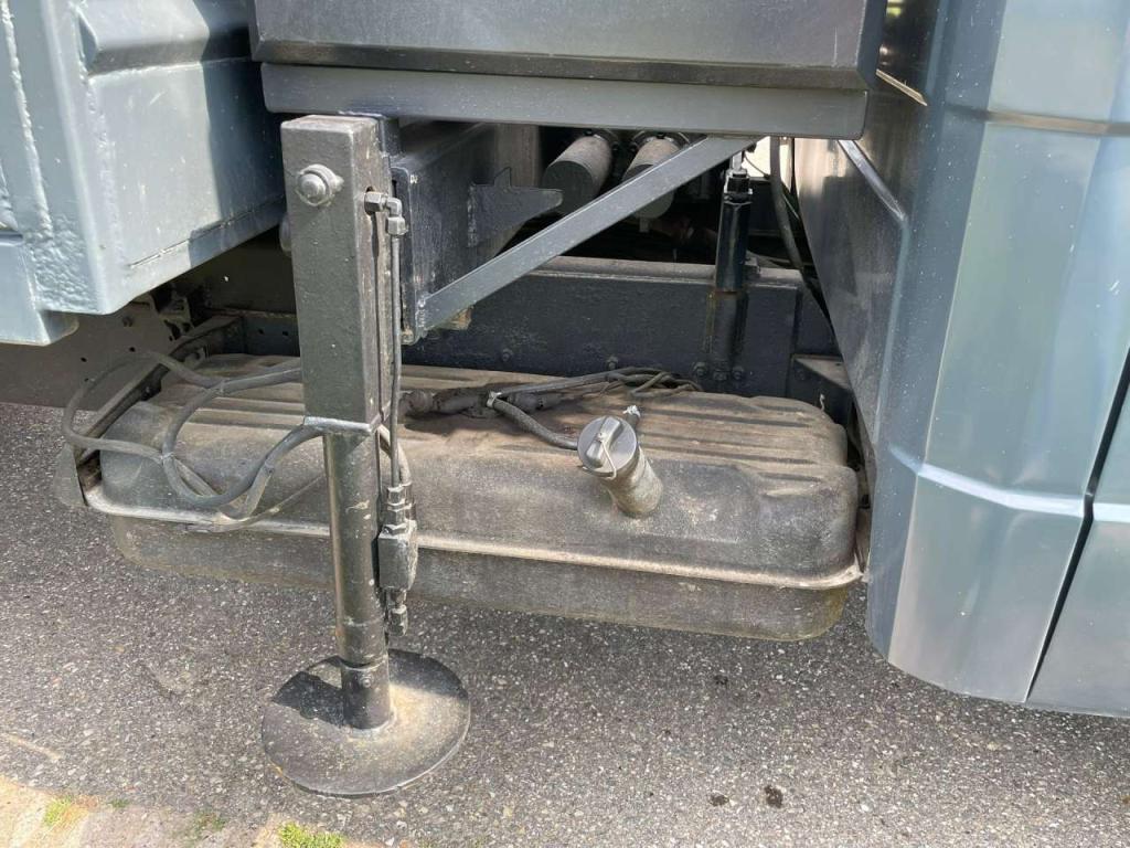 Mercedes-Benz 4x2 809D Foto 24