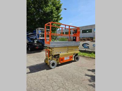 JLG 2630 ES vendida por Centro Elevatori Srl
