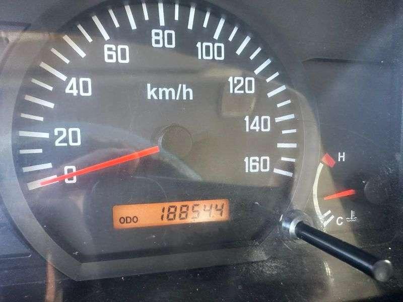 Isuzu Elf Foto 8