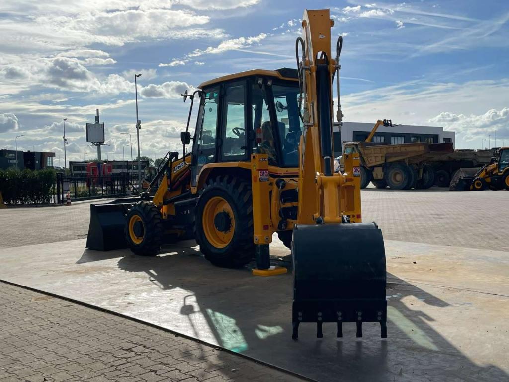 JCB 3DX 4WD hammerlines Foto 12
