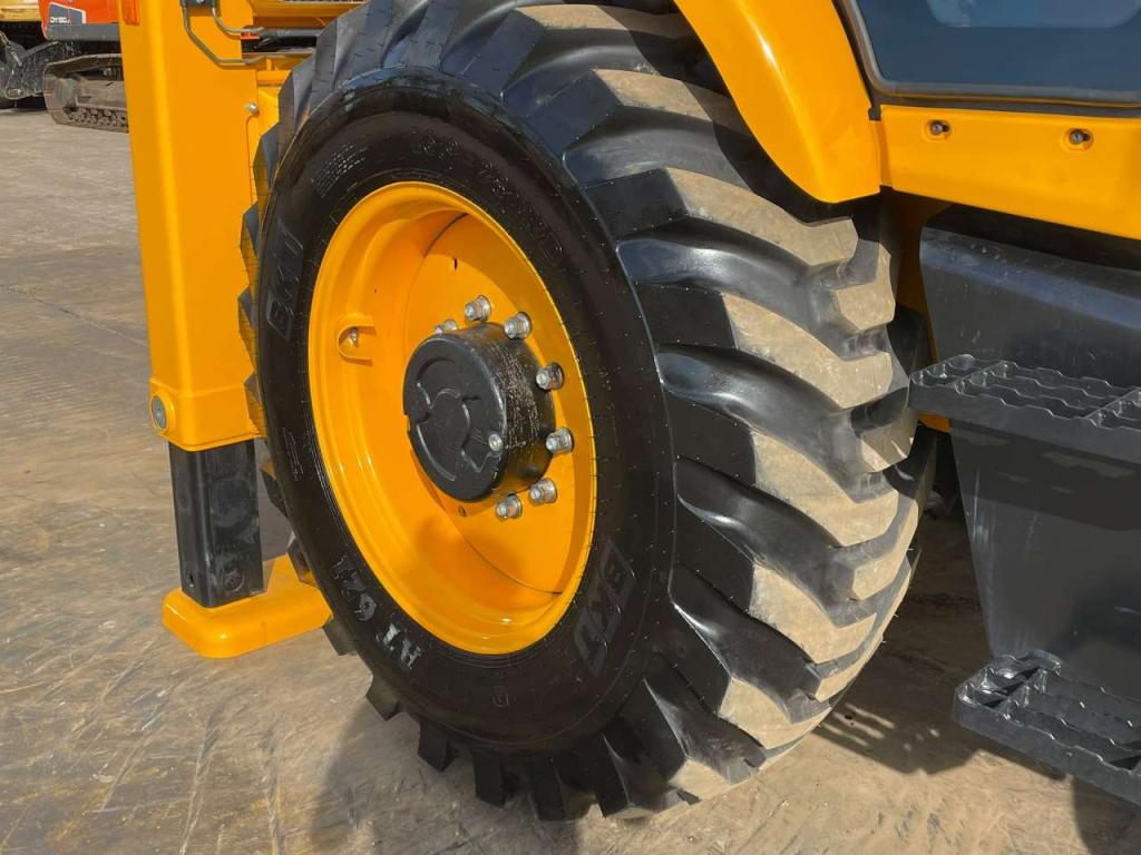JCB 3DX 4WD hammerlines Foto 17