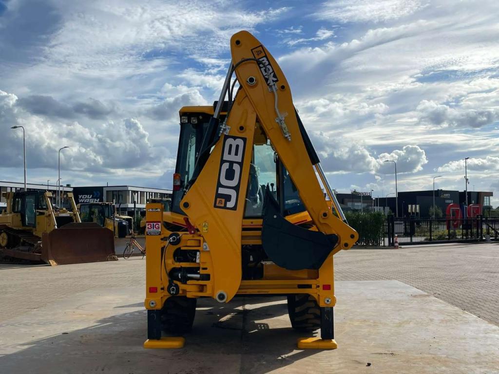 JCB 3DX 4WD hammerlines Foto 4