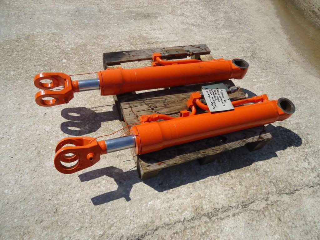 Cilndro de levantamiento para Fiat Hitachi W130 - 130PL Foto 3