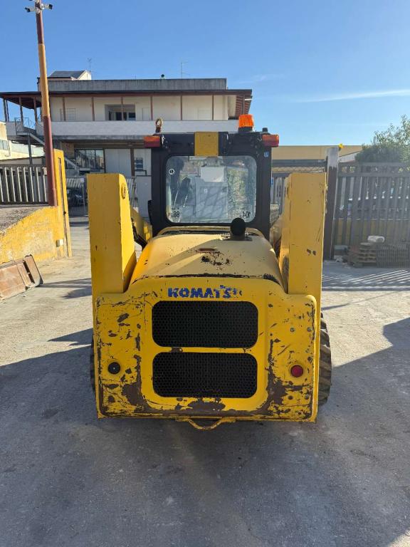 Komatsu SK815 Turbo Foto 9