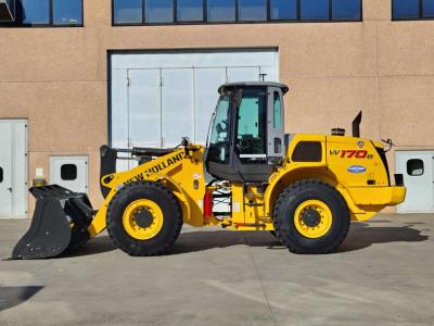 New Holland W 170B vendida por A. Cherubini & Figli Srl