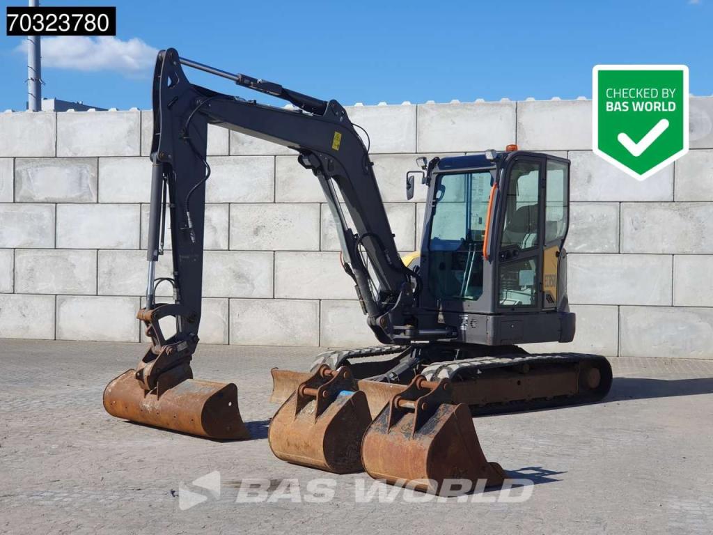 Volvo ECR58 F A/C - 3 Buckets Foto 1