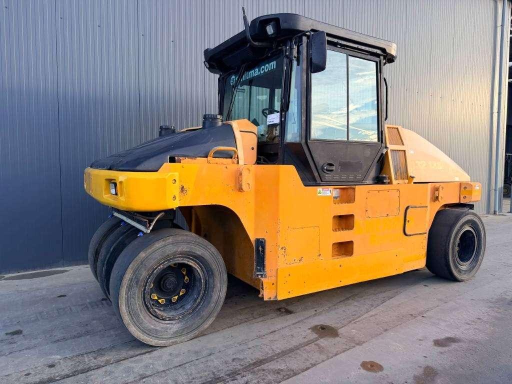 Dynapac CP224W Foto 1