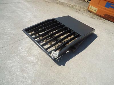 Rejilla para Hitachi ZAXIS 210.3-240.3-350.3 vendida por OLM 90 Srl