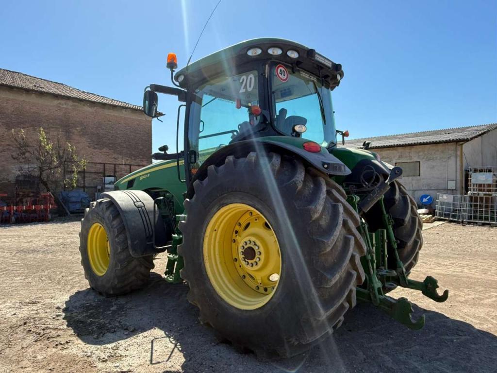 John Deere 8320R Foto 1
