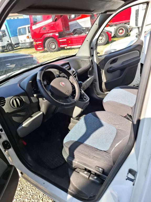 Fiat Doblo Foto 8