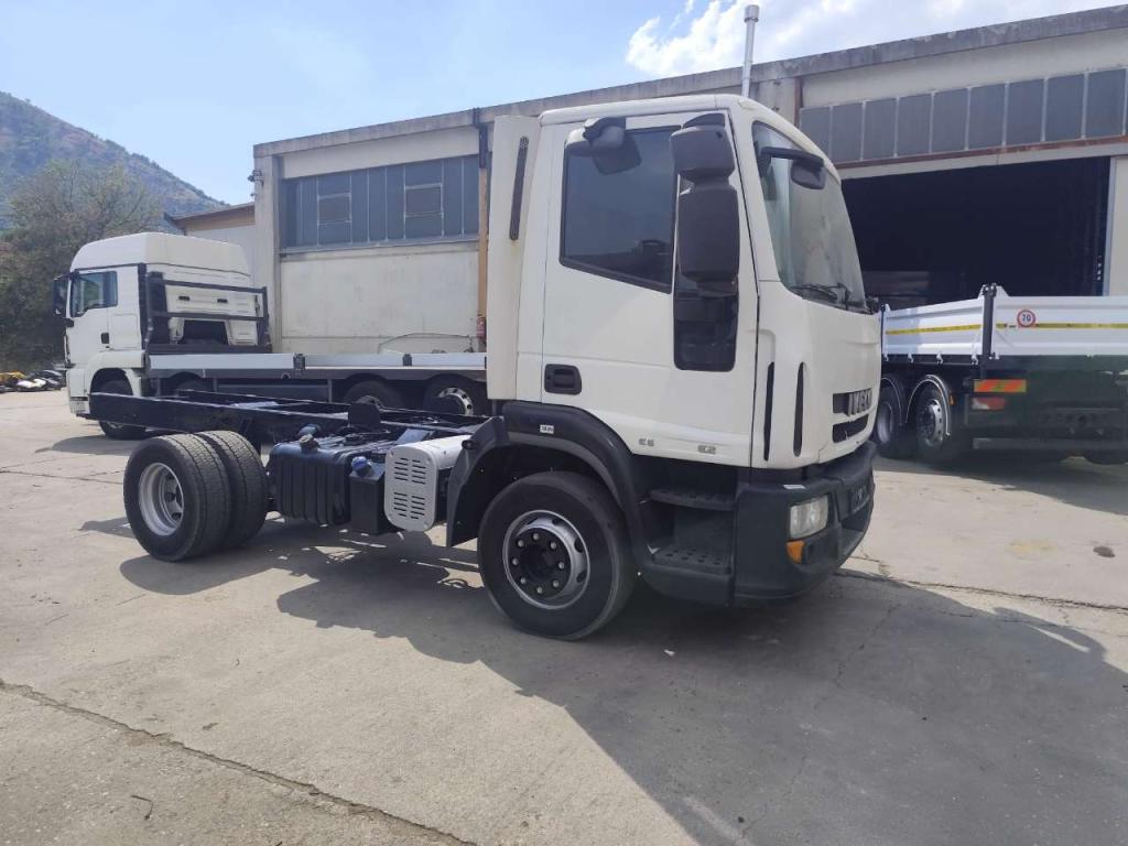 Iveco EUROCARGO 150E22P Foto 30