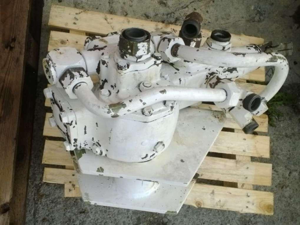 Bomba hidráulica de dirección asistida para Perlini DP655 Foto 1