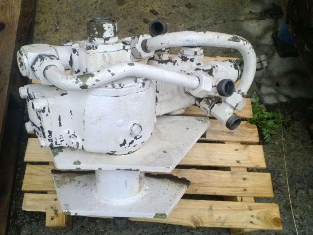 Bomba hidráulica de dirección asistida para Perlini DP655 Foto 3