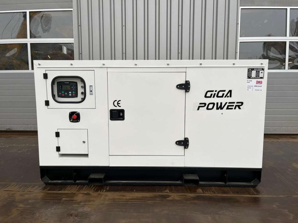 Giga Power LT-W30GF 37.5 kVA silent generator Foto 1