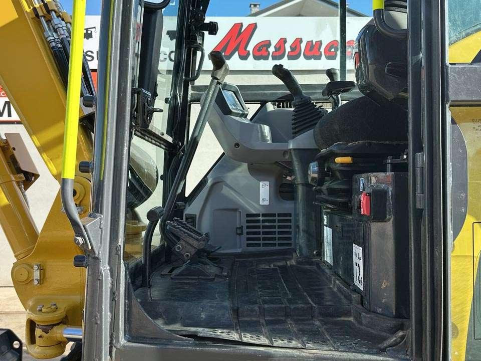 Komatsu PC80MR-5E Foto 13