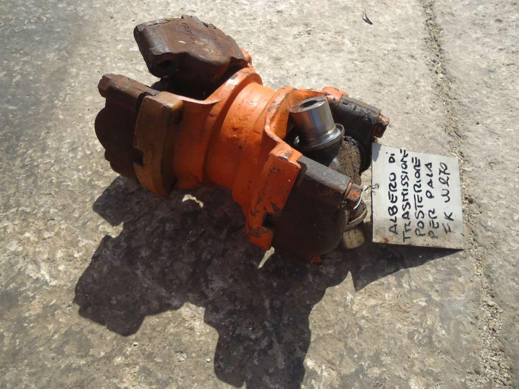 Árbol de transmisión para Fiat Kobelco W270 Foto 1