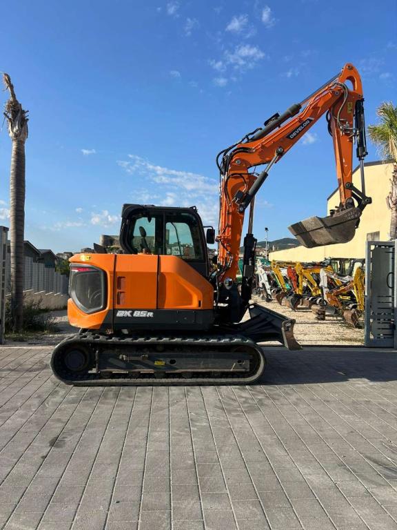 Develon DX85R-7 Foto 1