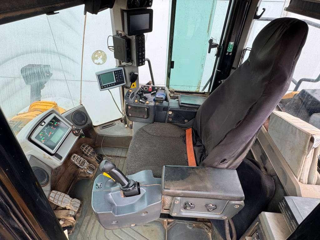 Caterpillar 972M - Weight System / Backup Camera Foto 8