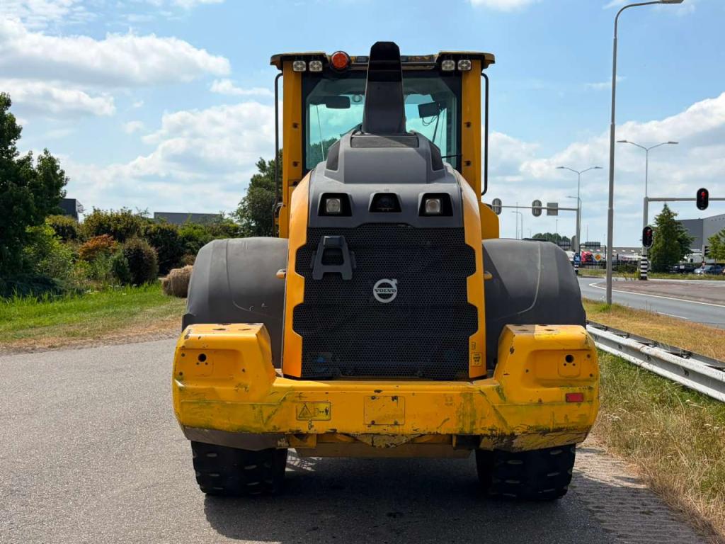 Volvo L90H Foto 4