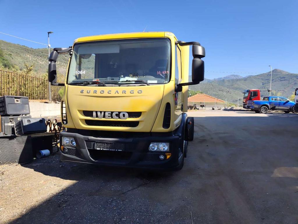 Iveco EUROCARGO CUBE 120E28P Foto 14