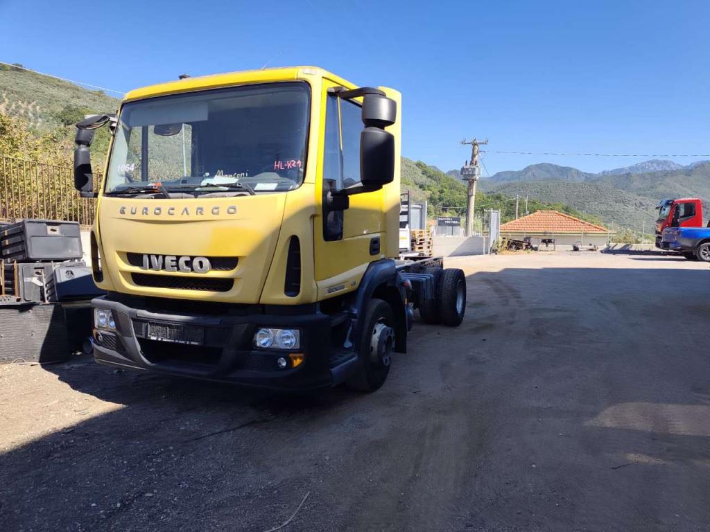 Iveco EUROCARGO CUBE 120E28P Foto 17