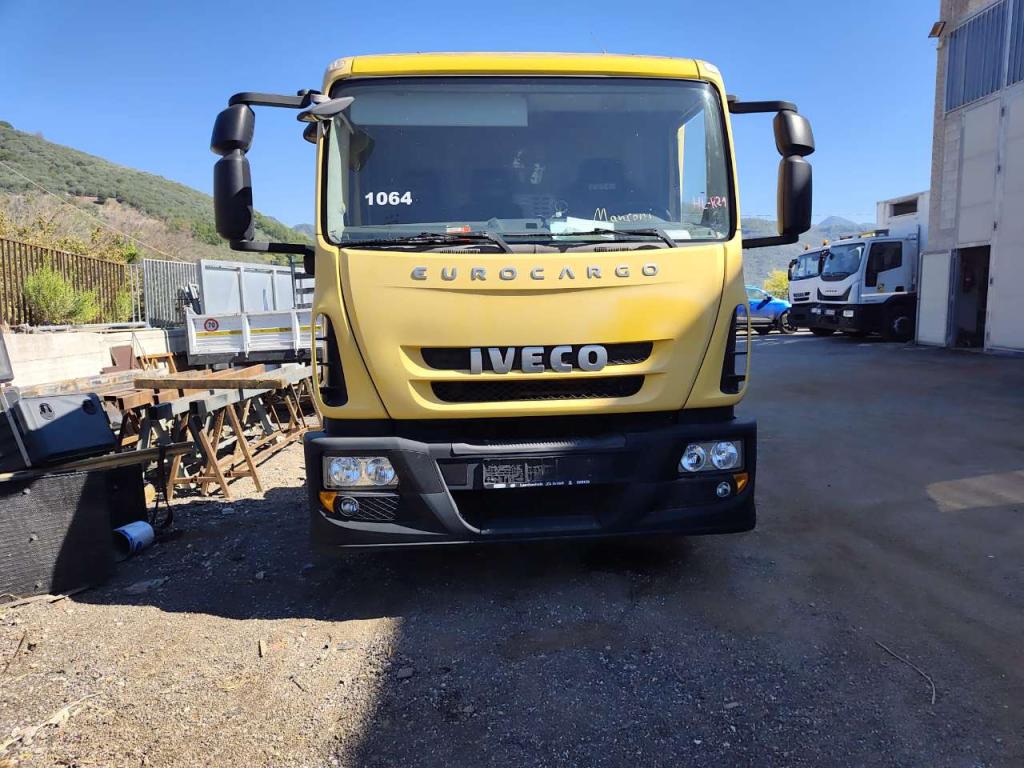 Iveco EUROCARGO CUBE 120E28P Foto 18