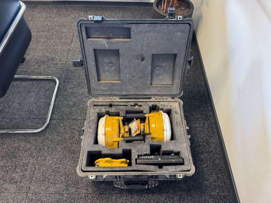 Trimble 3D GPS System CB460 Foto 2