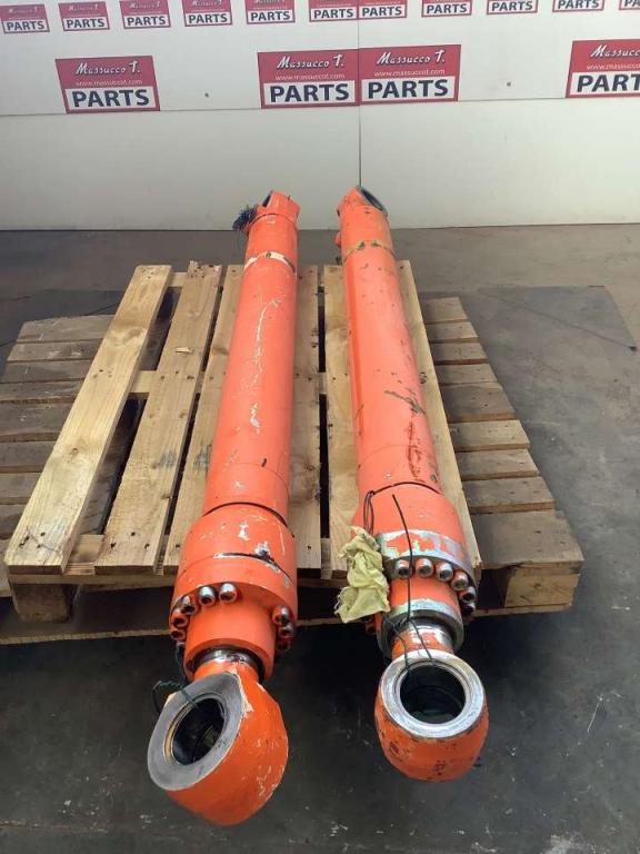 Cilndro de levantamiento para Fiat Hitachi EX215 Foto 2