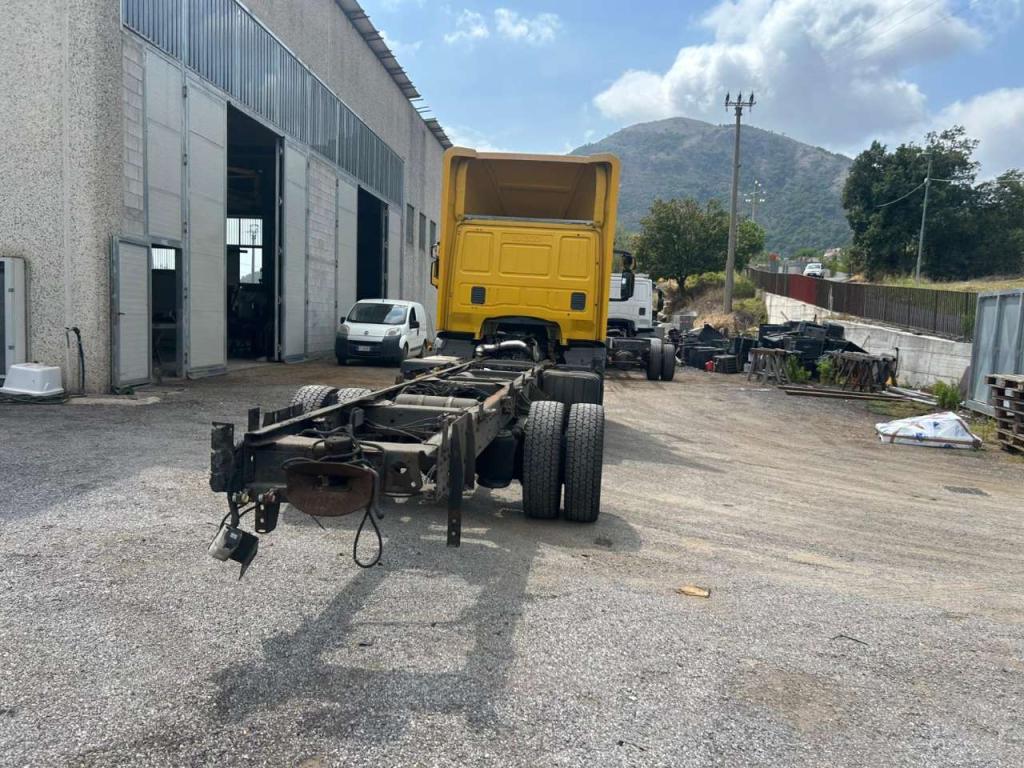 Iveco EUROCARGO CUBE 120E28P Foto 10