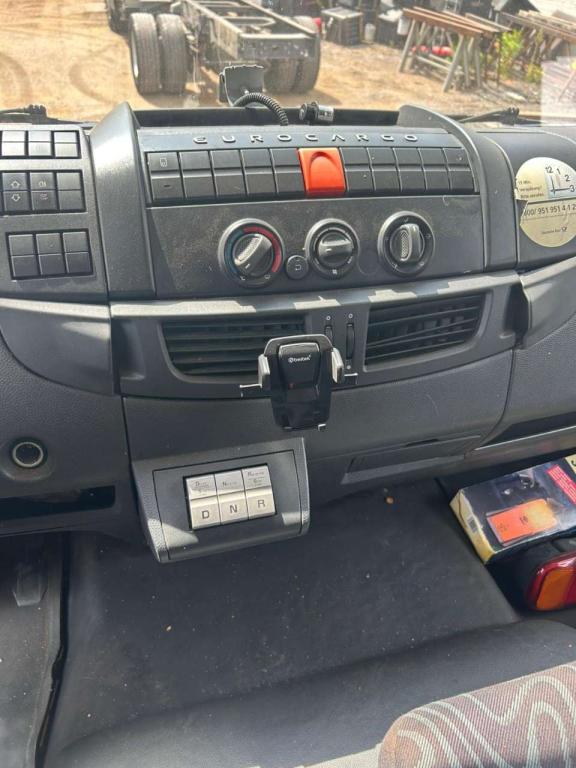Iveco EUROCARGO CUBE 120E28P Foto 24