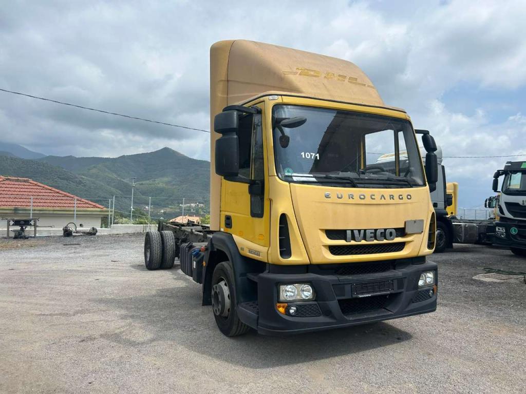 Iveco EUROCARGO CUBE 120E28P Foto 7