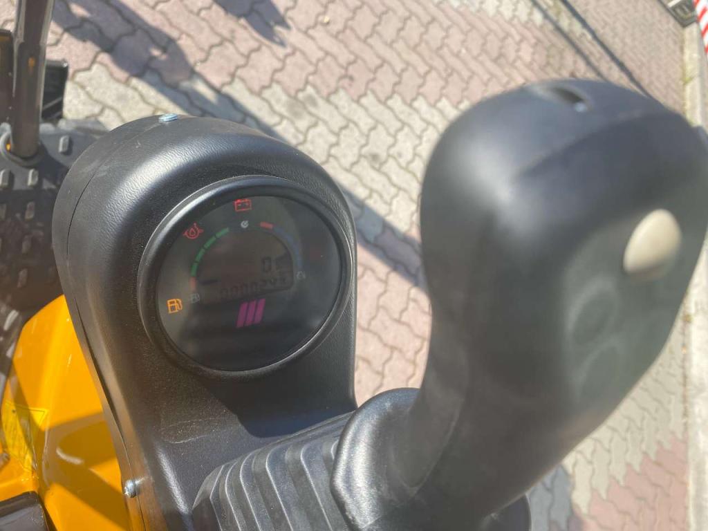 Kato HD 12 VXE con Benna TRINCEA SBK STREET BUCKET Foto 19