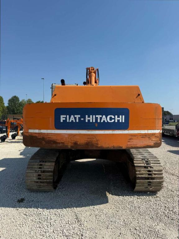 Fiat Hitachi FH220.3 Foto 5
