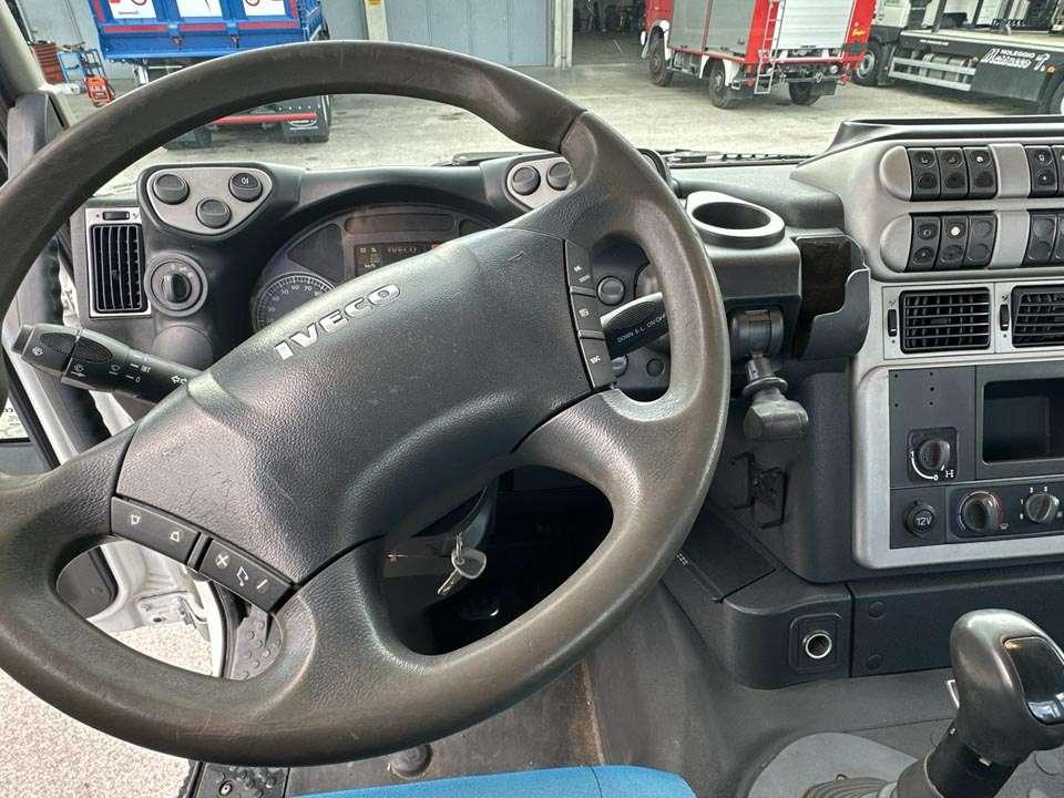 Iveco STRALIS 310 6x2 Foto 16