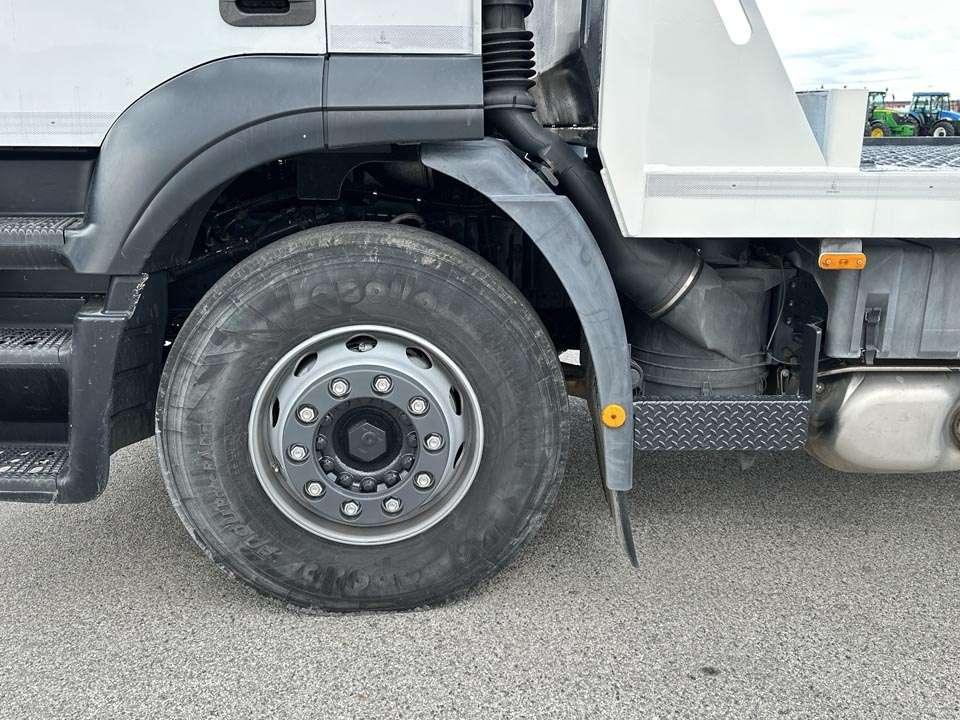 Iveco STRALIS 310 6x2 Foto 4