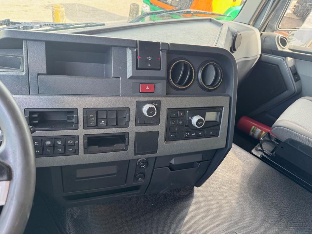 Renault T 460 Foto 14