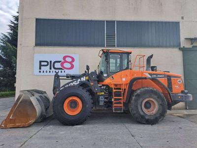 Doosan DL420-5 vendida por Pic8 Srl