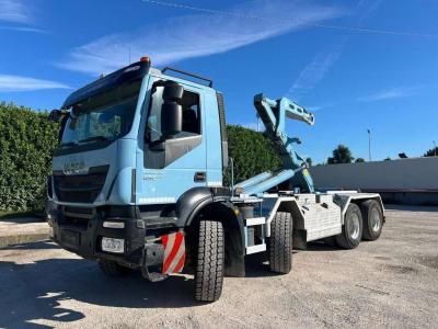 Iveco TRAKKER 450 SCARRABILE Foto 1