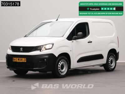 Peugeot Partner 110pk Benzine Automaat L1H1 Airco Cruise Parkeersensoren L1 Kompakt Airco Cruise control vendida por BAS World B.V.