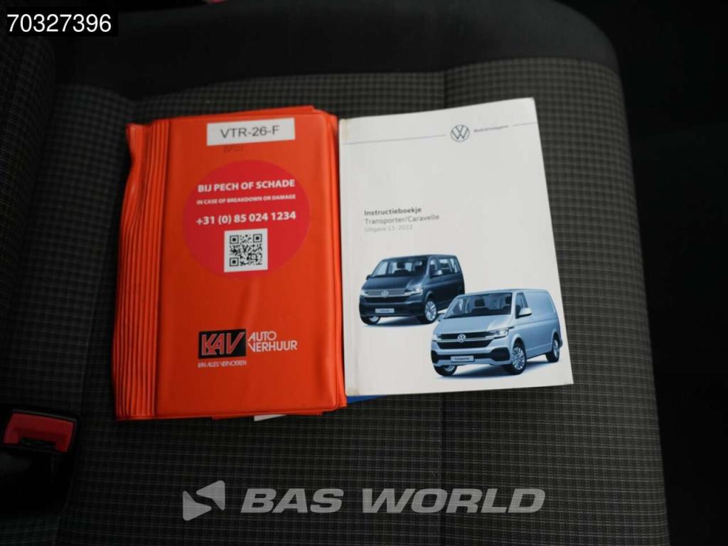 Volkswagen Transporter 110pk L2H1 Navi Airco Euro6 L2 A/C Foto 23