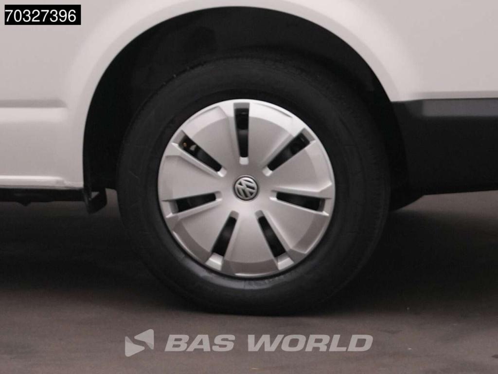 Volkswagen Transporter 110pk L2H1 Navi Airco Euro6 L2 A/C Foto 27