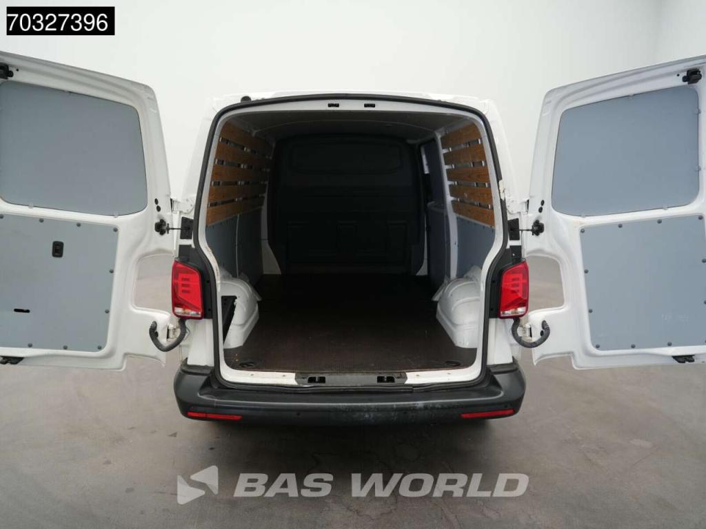 Volkswagen Transporter 110pk L2H1 Navi Airco Euro6 L2 A/C Foto 7