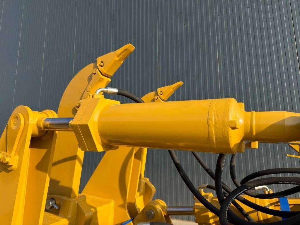 Caterpillar D8N Multi Shank Ripper Foto 7