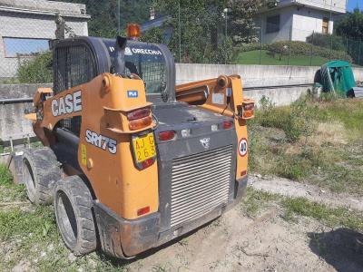 Case SR175-T4B vendida por Iveco Orecchia Spa