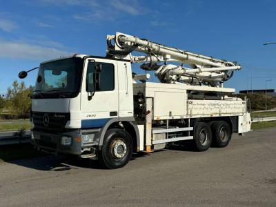 Mercedes-Benz Actros 2632 6x4 with Putzmeister BSF 24-4 11 24m concrete pump vendida por Big Machinery
